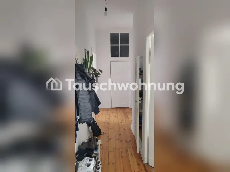 Tauschwohnung: 2 Zimmerwohnung Naugarder Straße gegen kleinere — photo 1